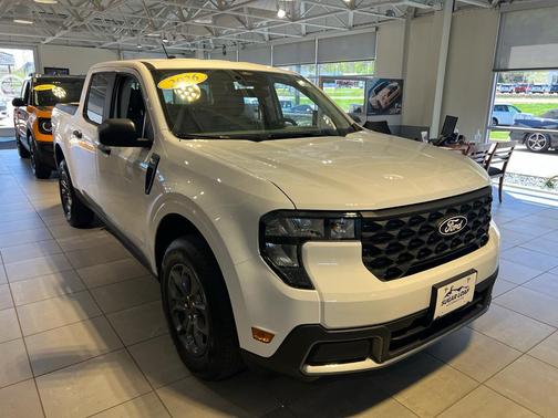 WHITE 2026 Ford Maverick XLT