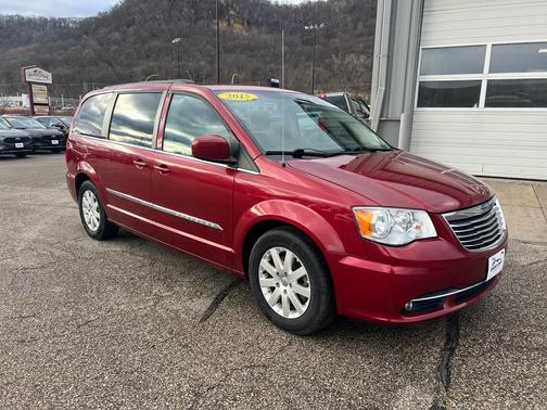 2015 Chrysler Town & Country Touring