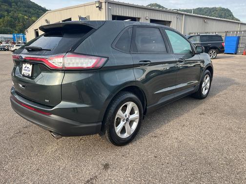 2015 Ford Edge SE