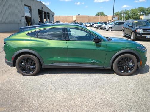 2024 Ford Mustang Mach-E Select