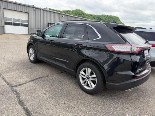 Tuxedo Black Metallic 2015 Ford Edge SEL