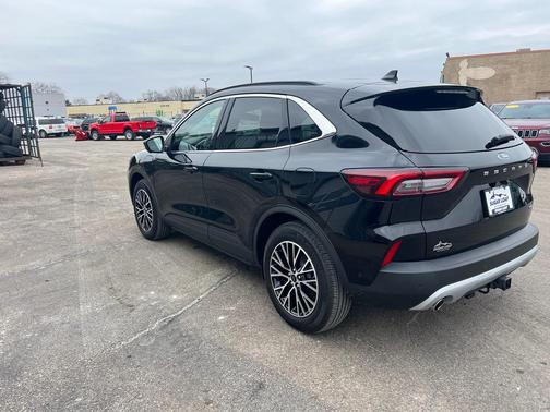 2023 Ford Escape PHEV Base