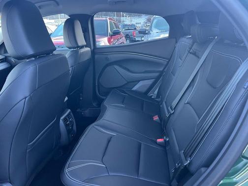 2024 Ford Mustang Mach-E Select