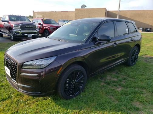 2023 Lincoln Corsair Standard