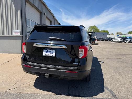 Agate Black Metallic 2020 Ford Explorer XLT