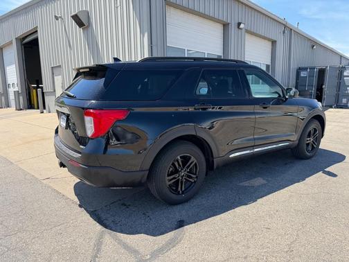 Agate Black Metallic 2020 Ford Explorer XLT