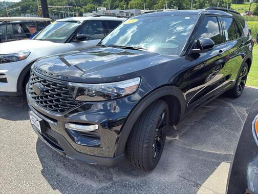2024 Ford Explorer ST-Line