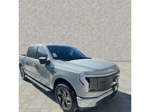 2023 Ford F-150 Lightning XLT
