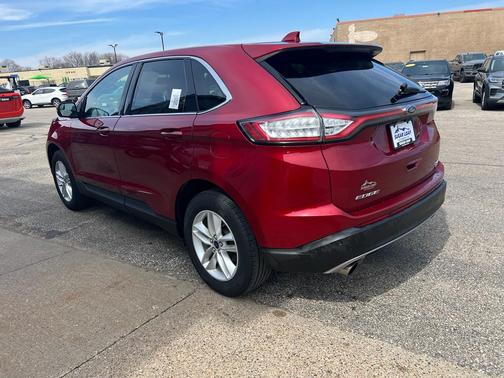 Ruby Red Metallic Tinted Clearcoat 2016 Ford Edge SEL
