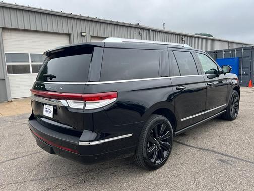 2024 Lincoln Navigator Reserve
