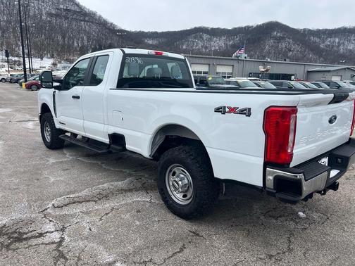 2025 Ford F-350 XL
