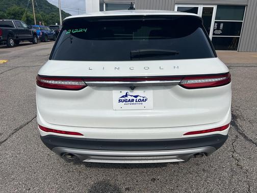 2023 Lincoln Corsair Standard