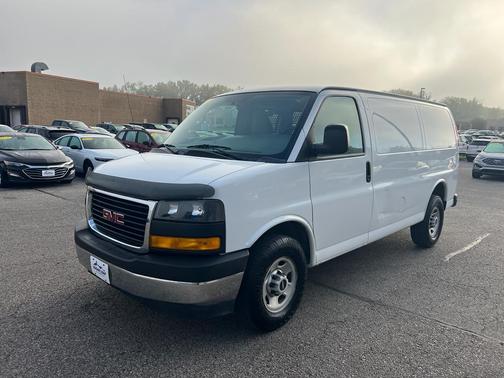 2017 GMC Savana 2500 Work Van