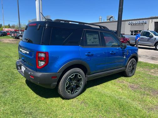 Velocity Blue Metallic 2025 Ford Bronco Sport Outer Banks