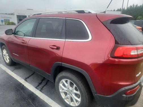 Deep Cherry Red Crystal Pearlcoat 2014 Jeep Cherokee Latitude