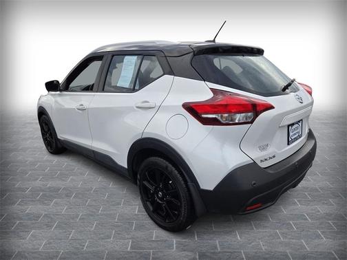 2020 Nissan Kicks SV