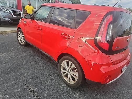 2018 Kia Soul +