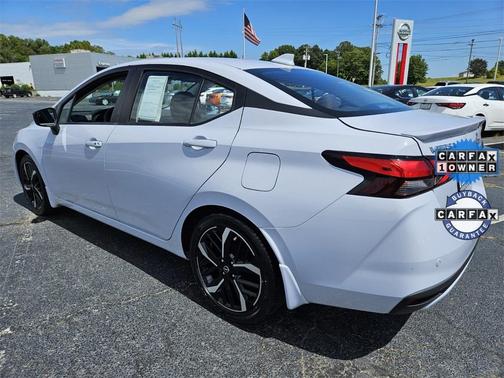 2023 Nissan Versa 1.6 SR