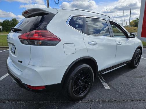 2019 Nissan Rogue S