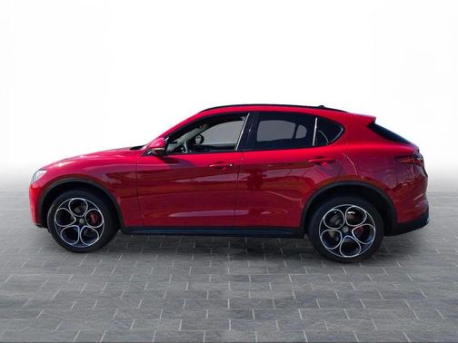 Rosso 2019 Alfa Romeo Stelvio Ti Sport