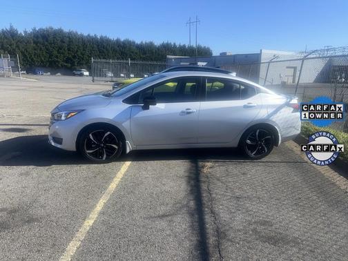 2025 Nissan Versa 1.6 SR