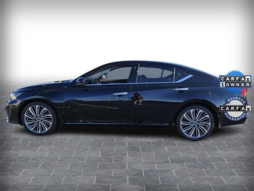 2025 Nissan Altima SL