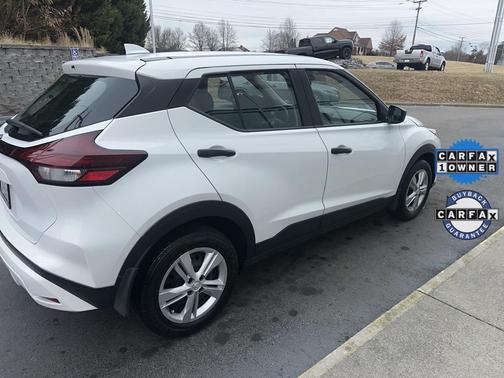 2025 Nissan Kicks Play S