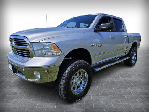 2014 RAM 1500 SLT