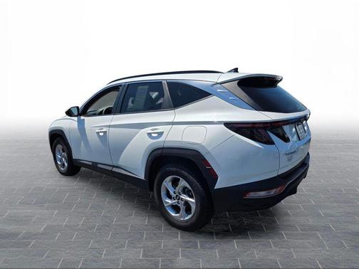Quartz White 2022 Hyundai TUCSON SEL