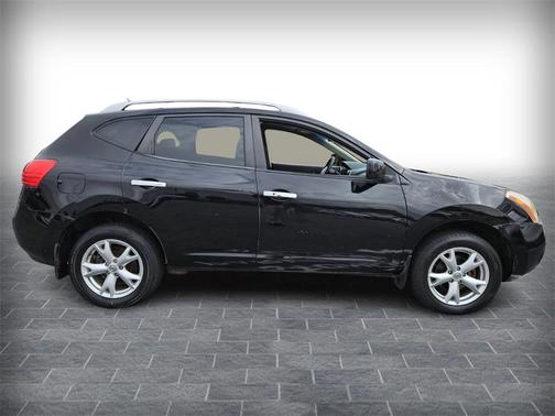 2010 Nissan Rogue SL