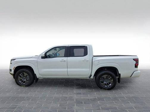Glacier White 2026 Nissan Frontier SV