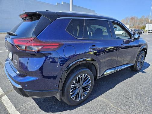 2024 Nissan Rogue Platinum