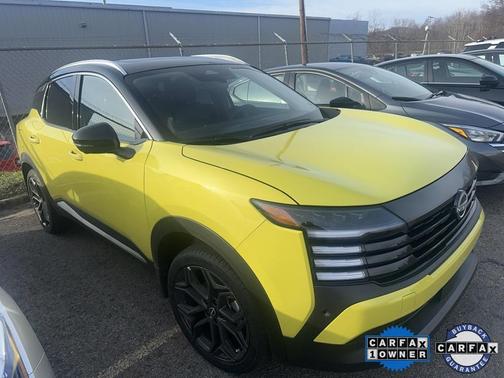 2025 Nissan Kicks SR