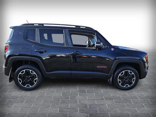 2017 Jeep Renegade Trailhawk