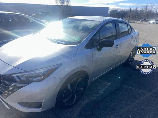 2025 Nissan Versa 1.6 SR