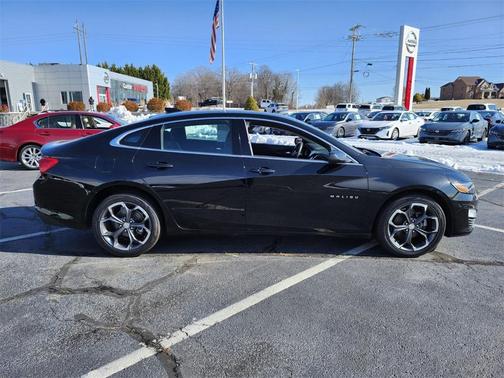 2023 Chevrolet Malibu LT
