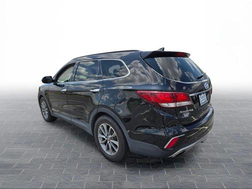 Becketts Black 2018 Hyundai SANTA FE SE