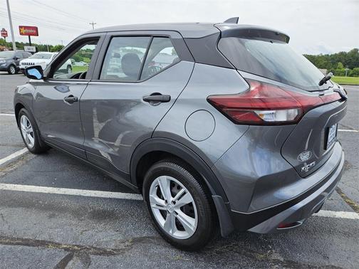 2024 Nissan Kicks S