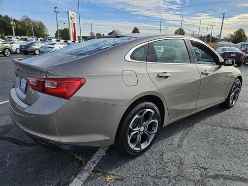 2023 Chevrolet Malibu LT