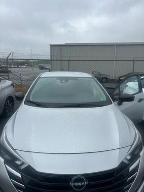 Brilliant Silver Metallic 2025 Nissan Versa S