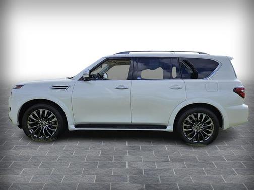 2023 Nissan Armada Platinum