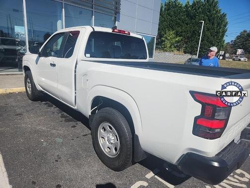 2022 Nissan Frontier S