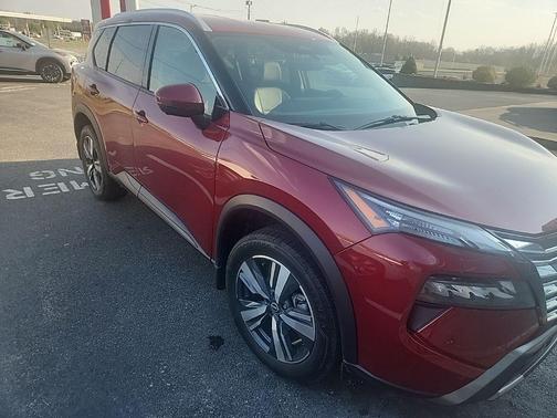 2025 Nissan Rogue SL
