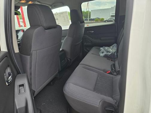 Glacier White 2026 Nissan Frontier SV