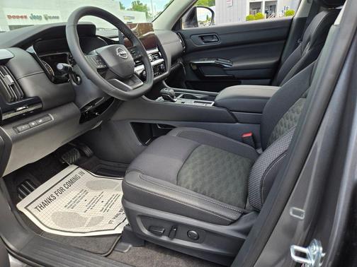 Gun Metallic 2026 Nissan Pathfinder SV
