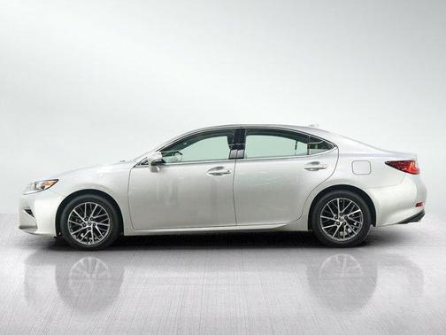 2017 Lexus ES 350 Base