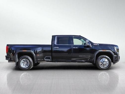 Onyx Black 2024 GMC Sierra 3500 Denali