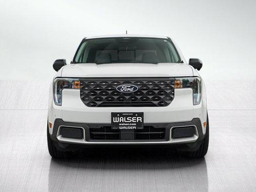 Oxford White 2026 Ford Maverick Lariat