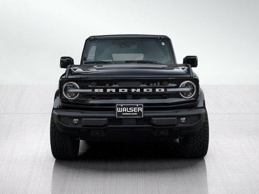 Shadow Black 2026 Ford Bronco Outer Banks