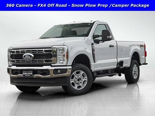 Oxford White 2027 Ford F-350 XLT